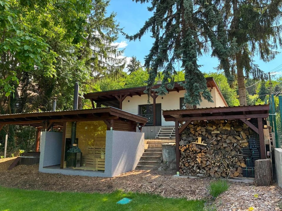 Property building, Garden, Sauna