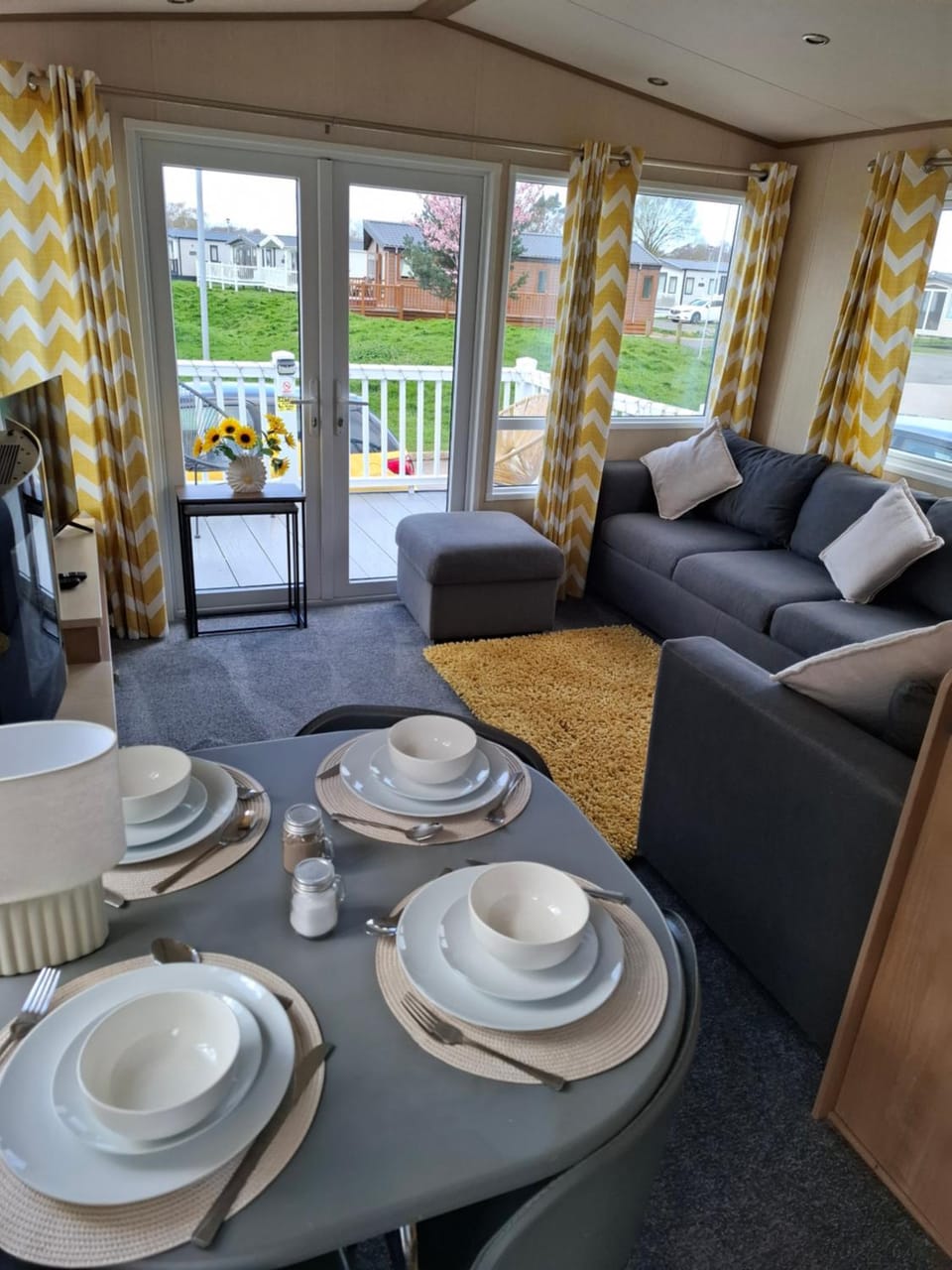J&A's peaceful retreat on Tattershall lakes House in Tattershall