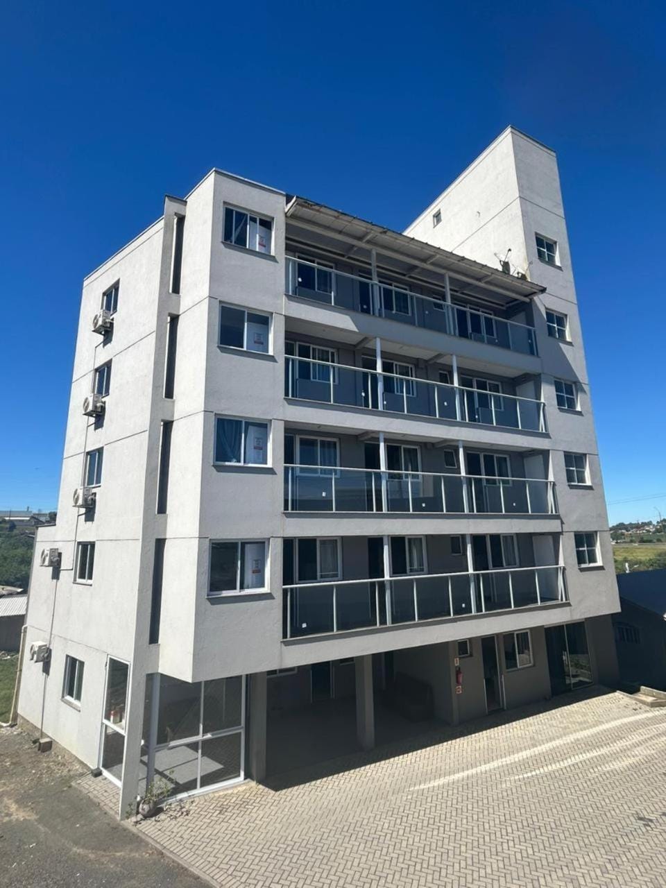 Property building, Day