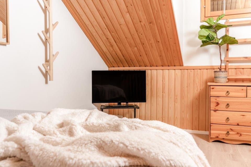 Levi Fireside Loft, Sauna, WiFi & Central Location Apartment in Lapland