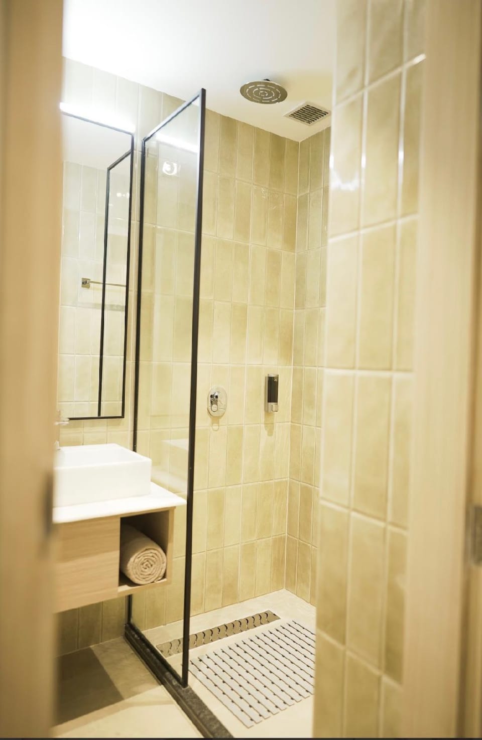 Shower, Bathroom