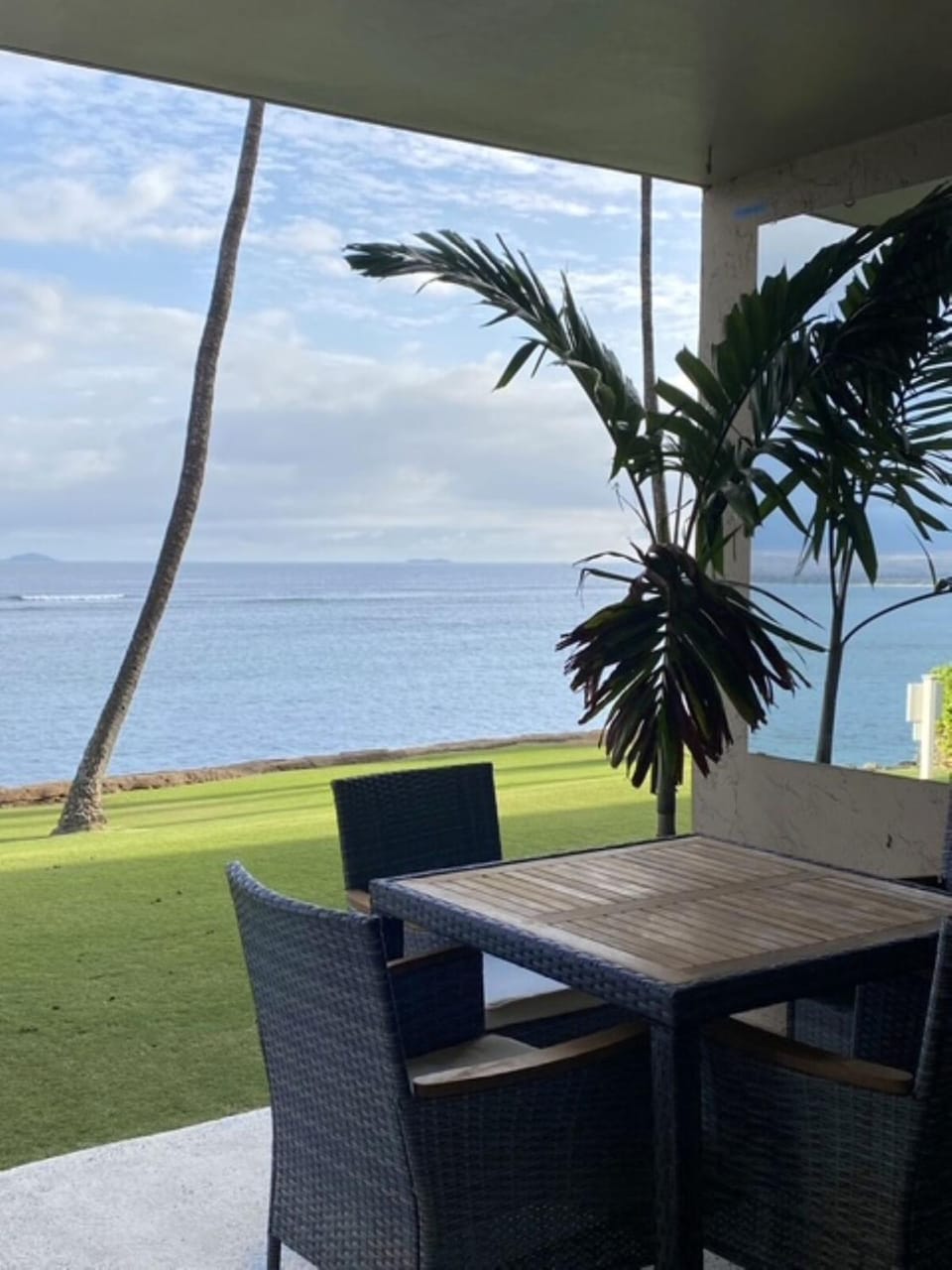Maalaea Oceanfront Condo Apartment in Maalaea