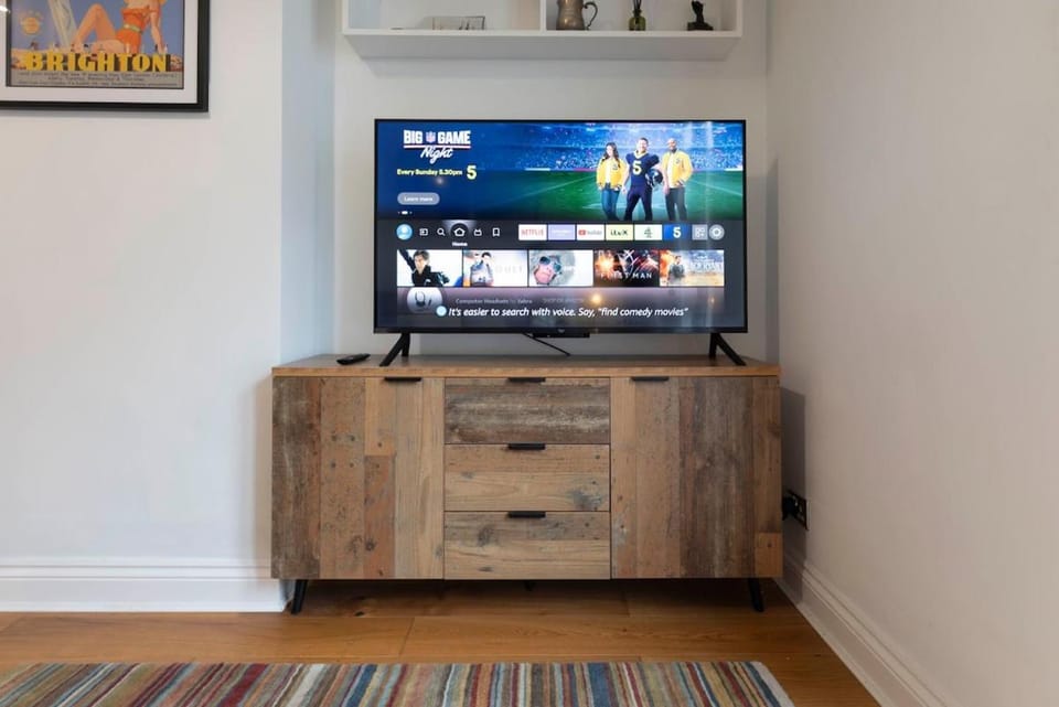 Kemptown 2-Bed House and Terrace - Bath - Sleeps 4 Apartment in Brighton