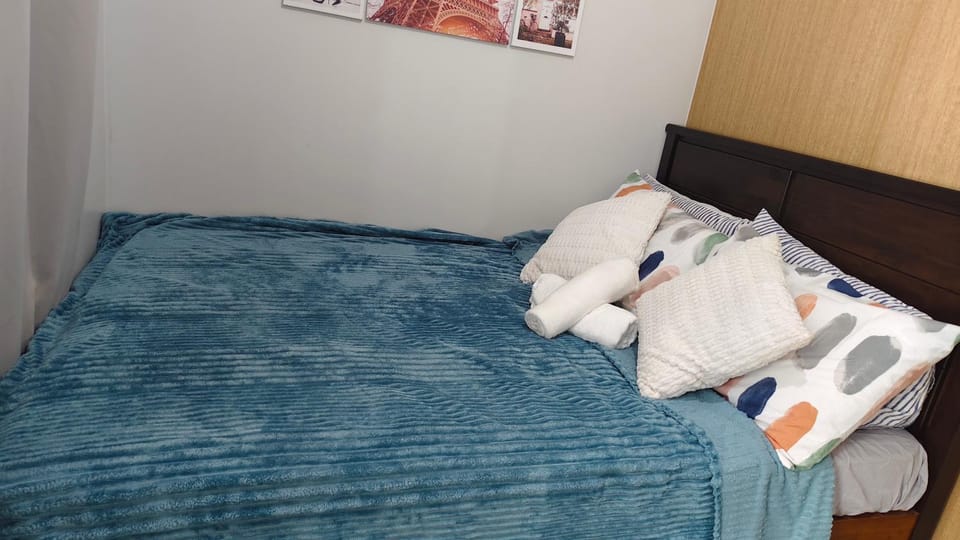 Fully Furnished Condo Apartment hotel in Quezon City
