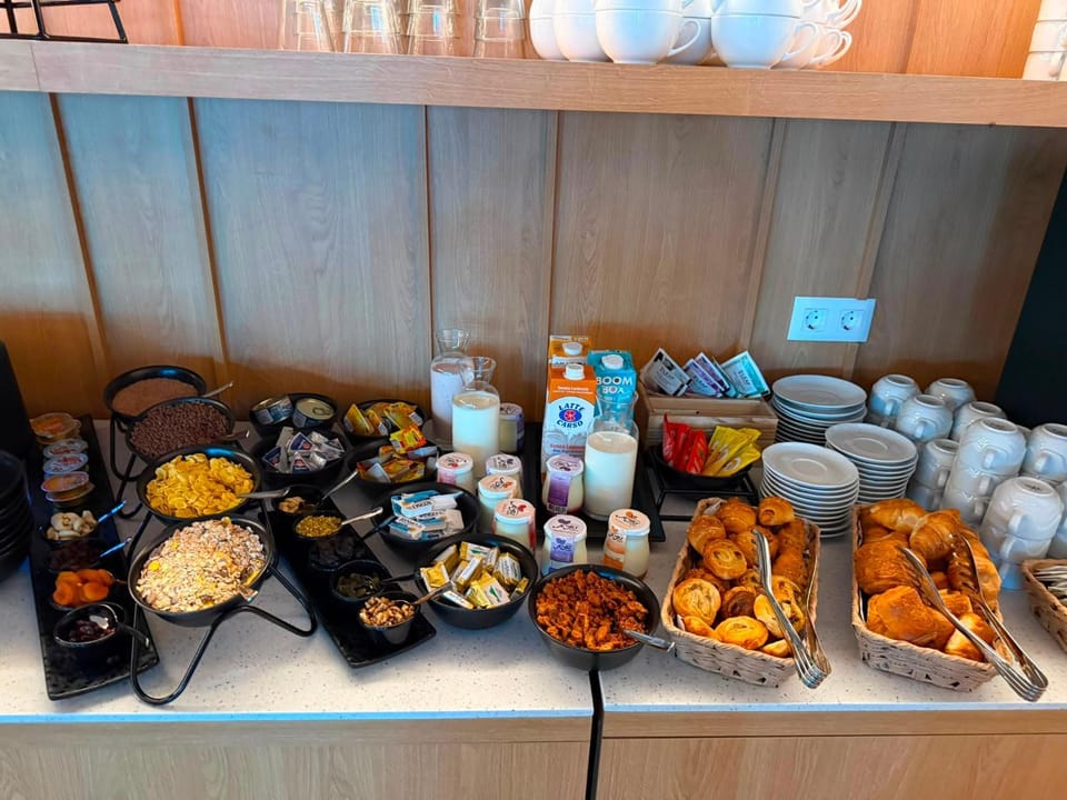 Buffet breakfast