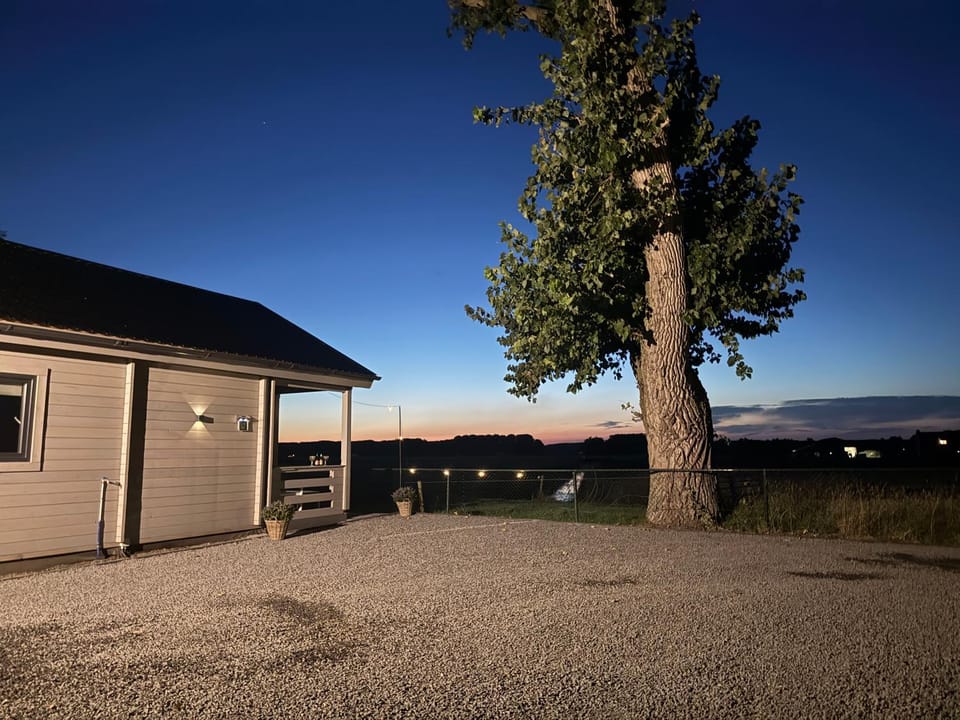 Property building, Natural landscape