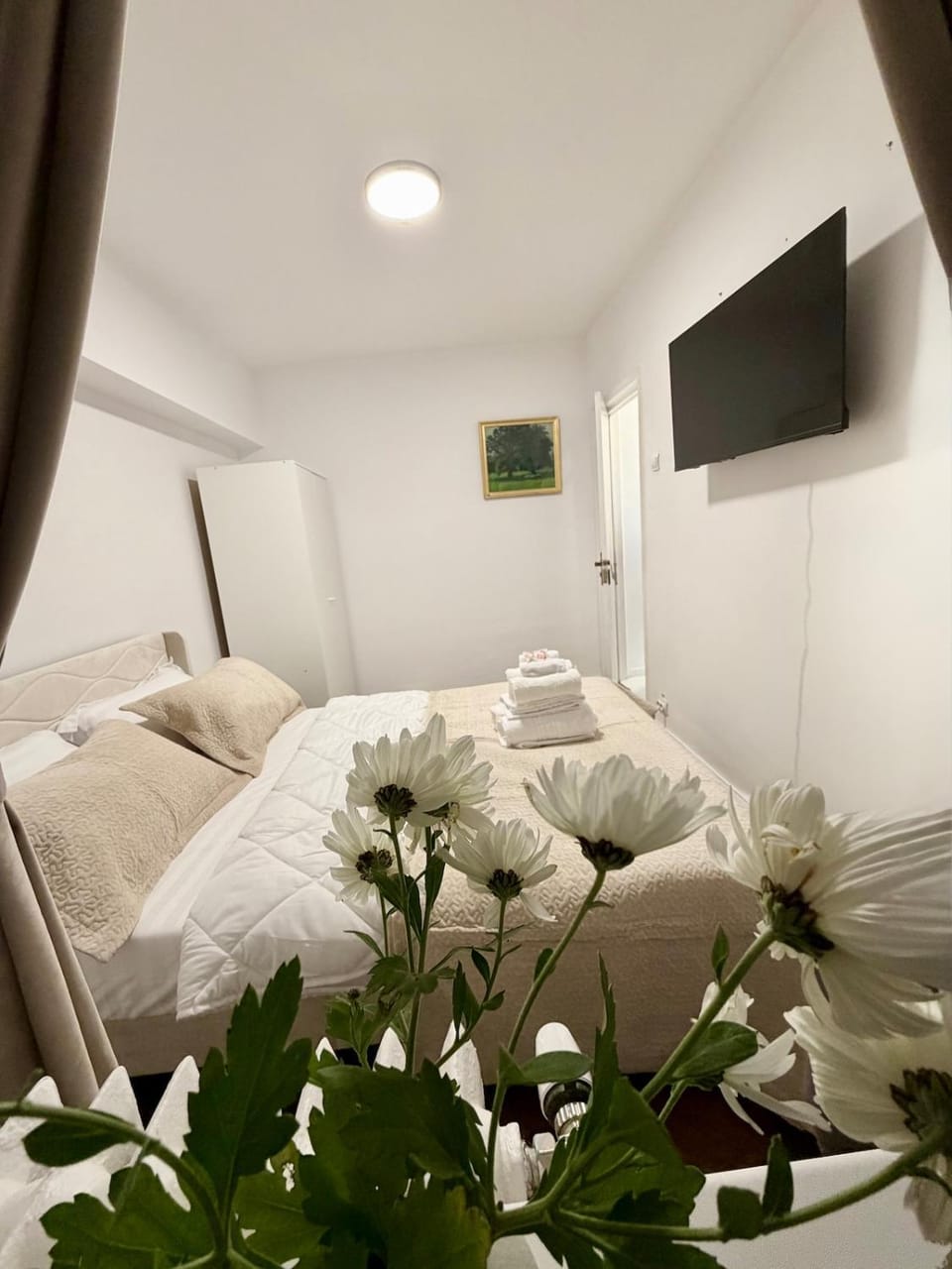 Spa Apartment With Sauna 3 Bedrooms Center Bucharest Apartment in Bucharest