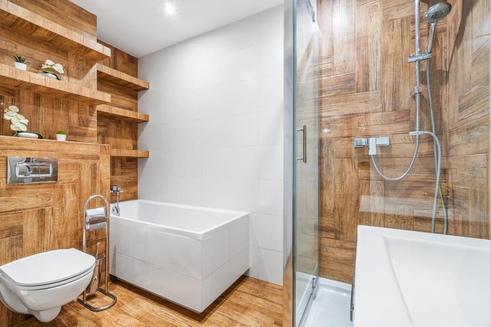 Shower, Toilet, Bathroom, Bath
