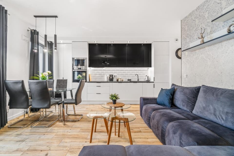 Kitchen or kitchenette, Living room, Dining area