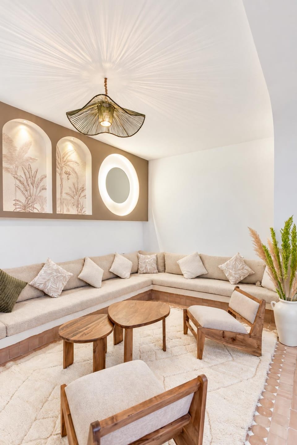Riad KAMA Riad privatisé avec terrasse, bassin et 5 chambres House in Marrakesh