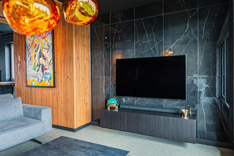 Communal lounge/ TV room, Living room