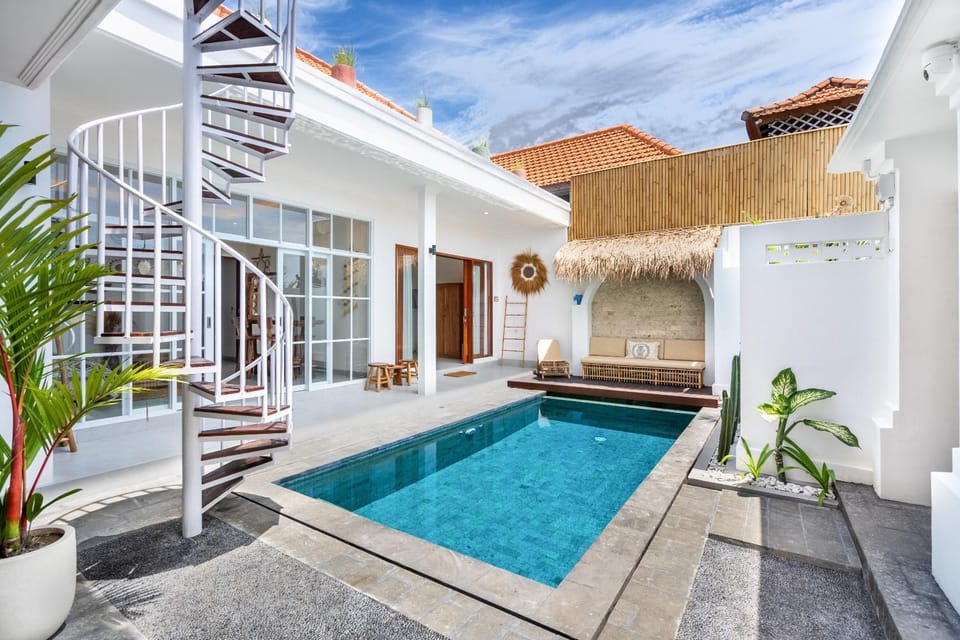 Property building, Patio, Pool view, Swimming pool, Swimming pool