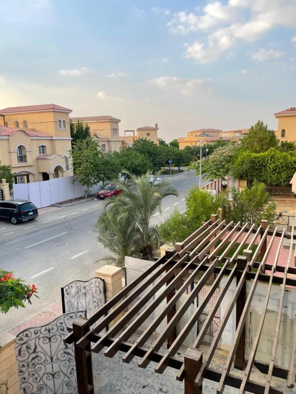Contemporary Villa - Madinaty Villa in Cairo Governorate