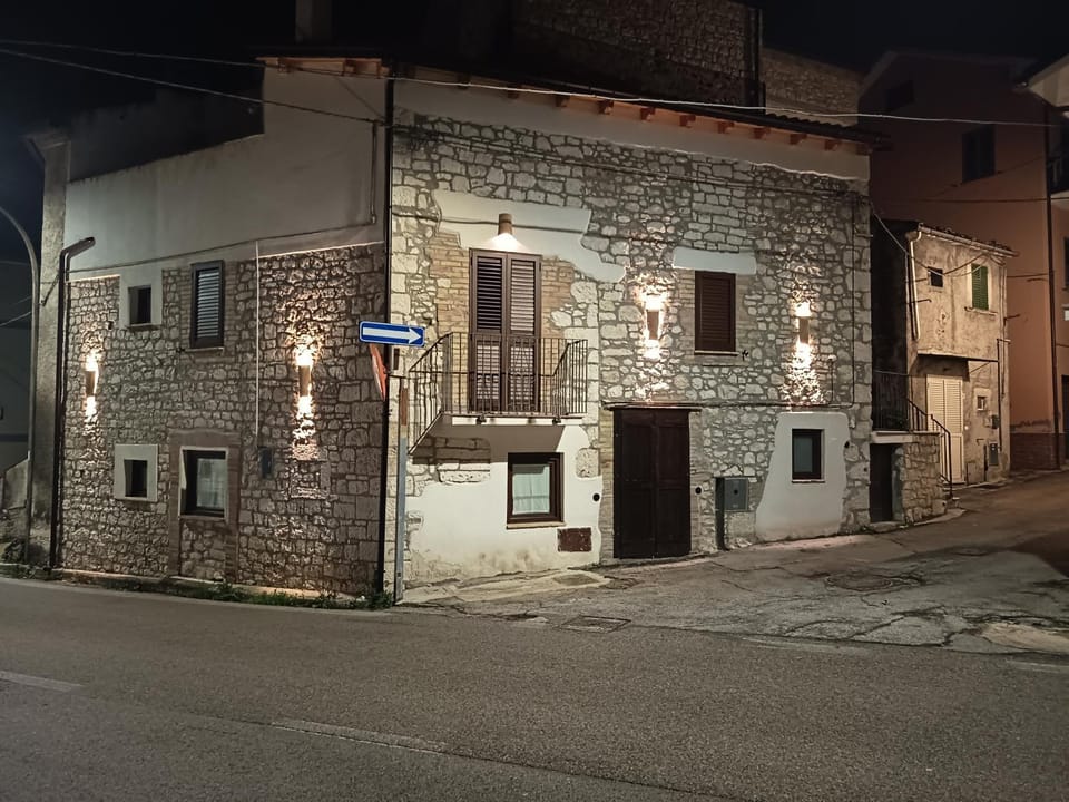 Borgo del Piano -Alloggio Pasquale- House in Abruzzo