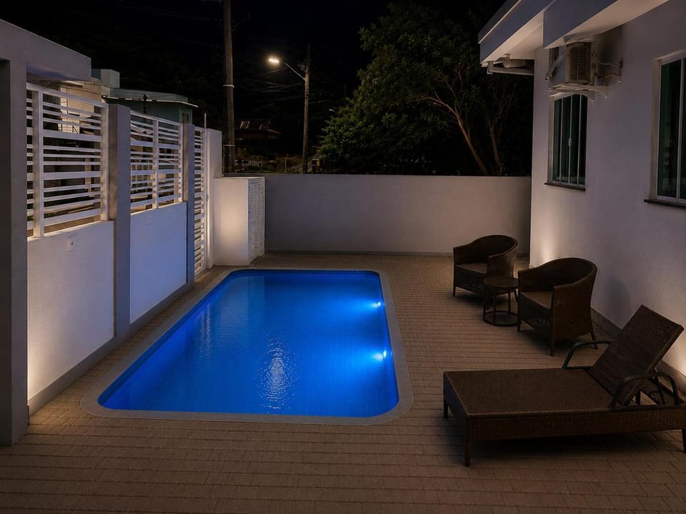 Night, Swimming pool