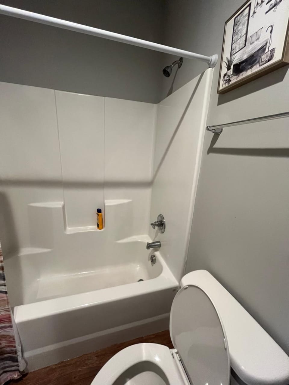 2BR Home Near VSU & Moody AFB Sleeps 6 Guests Apartment in Valdosta