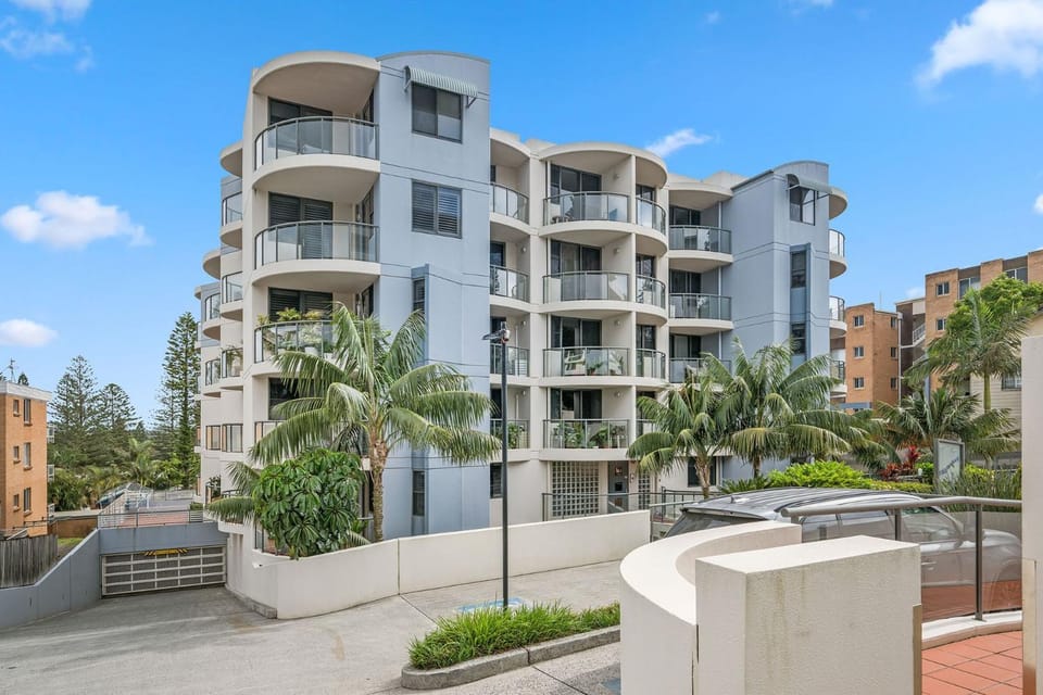 Holiday in style at Flightdeck Port Macquarie Apartment in Port Macquarie