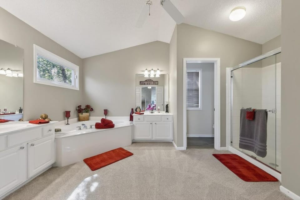 Bathroom, Bath