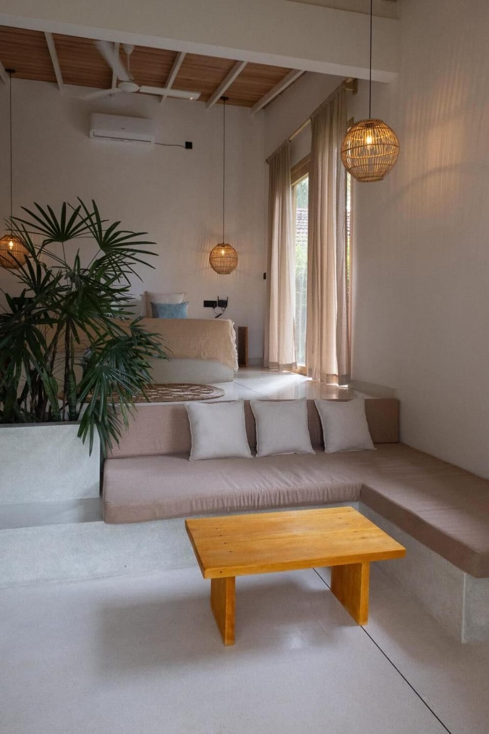 Bed, Living room, Seating area, Bedroom, air conditioner