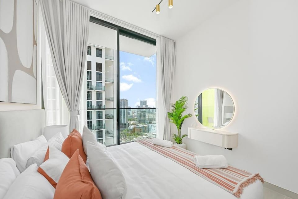 Chic 1BR Apartment I Balcony & Views I JVC Dubai Apartment in Dubai