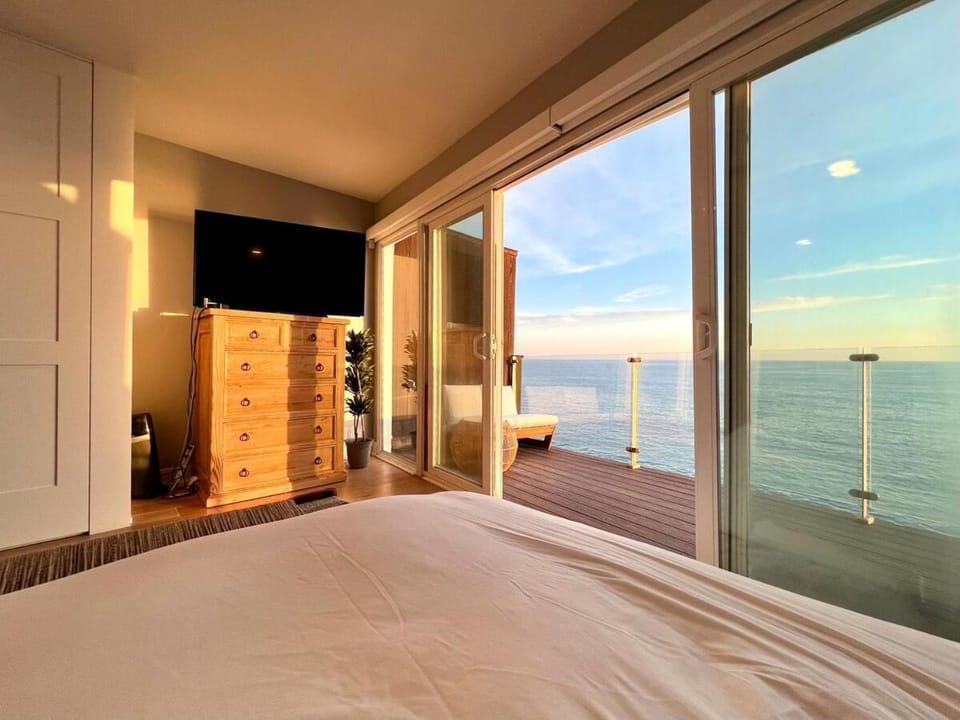 Bedroom, Sea view