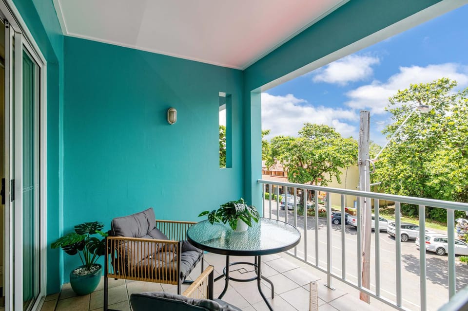 Coconut Palms - In the Heart of Port Douglas & Near the Beach 'Adults Only' Apartment in Port Douglas
