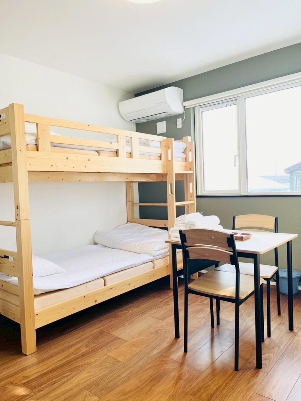 bunk bed