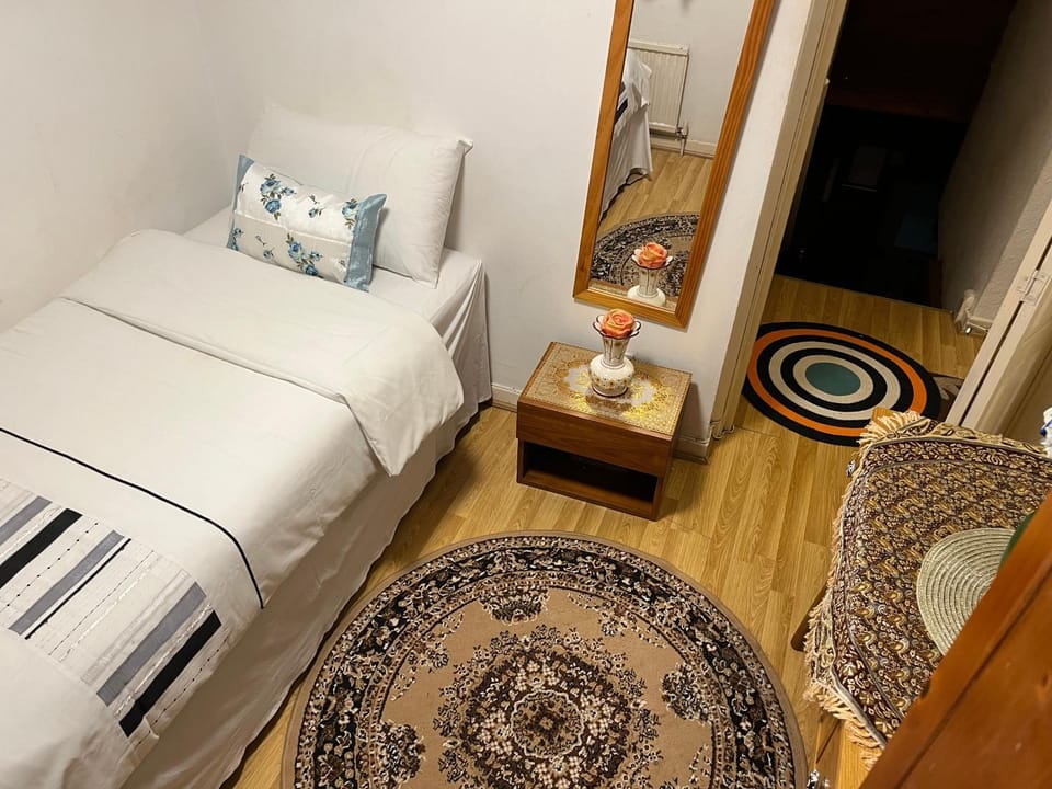 Room with private bathroom in Chelsea Vacation rental in City of Westminster