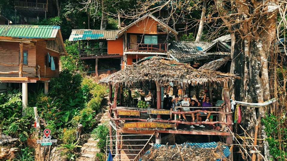 Property building, Lounge or bar