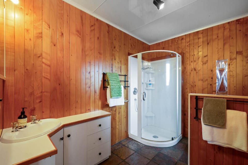 Waves and Wander Apartment in New Plymouth