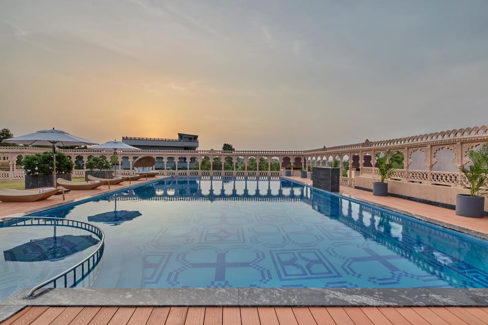 Swimming pool