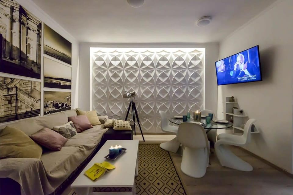 TV and multimedia, Living room, Seating area