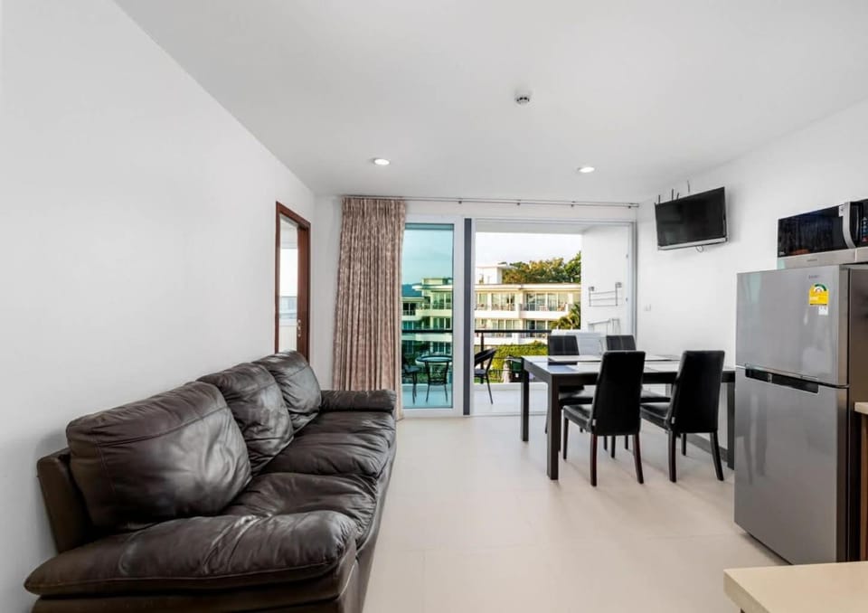 Karon Sea View 2 Bedrooms Apartment Apartment in Phuket