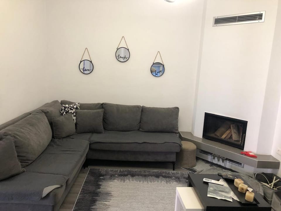 Holiday Villa Apartment Korce Villa in North Macedonia