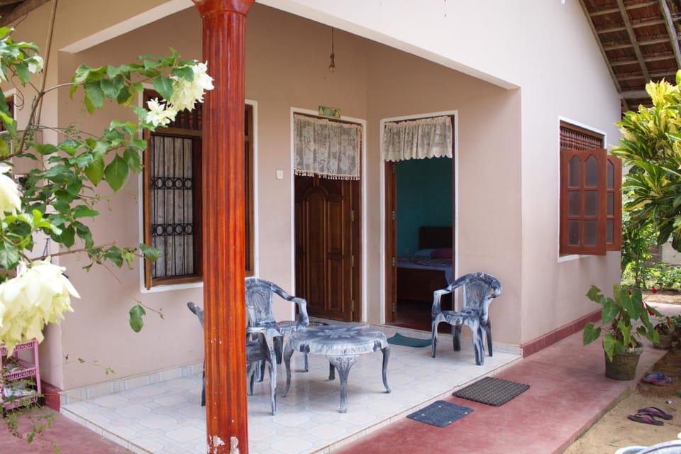 Sagopearl Guest Bed and Breakfast in Mirissa