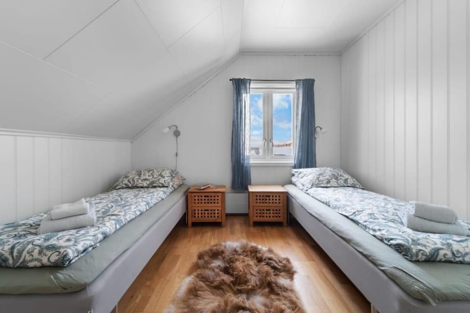 Stornes Gård Guesthouse House in Troms Og Finnmark