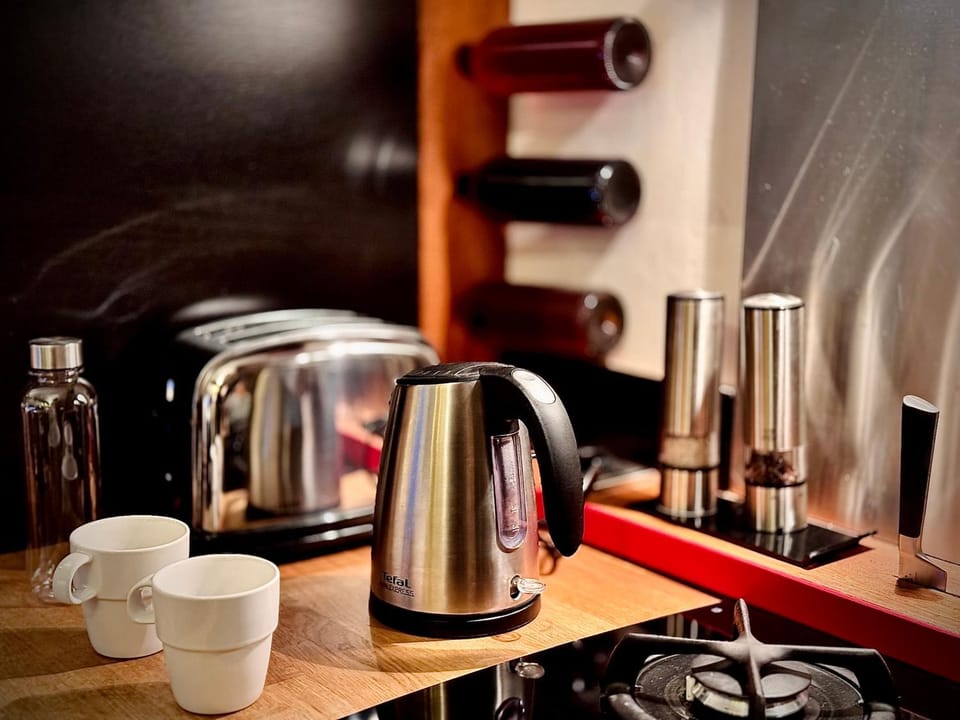 Coffee/tea facilities