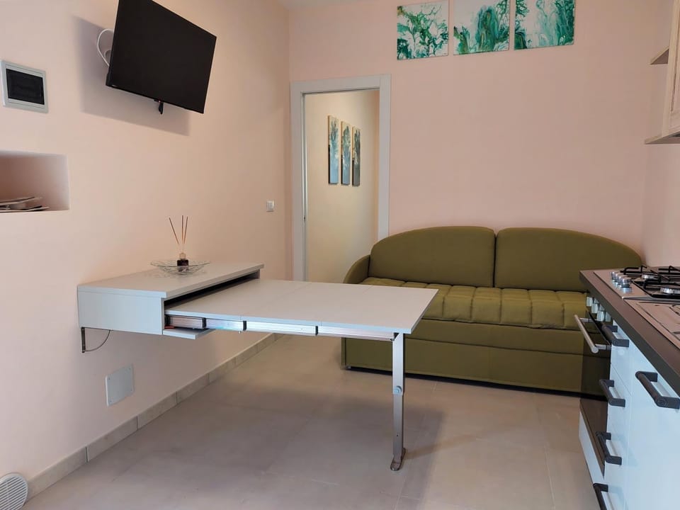 TV and multimedia, Seating area