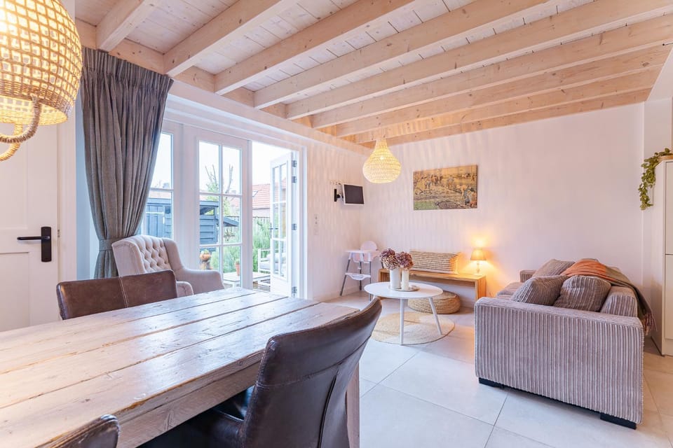 Welcome in - Lichte moderne woning met grote tuin voor 4 personen House in Vrouwenpolder