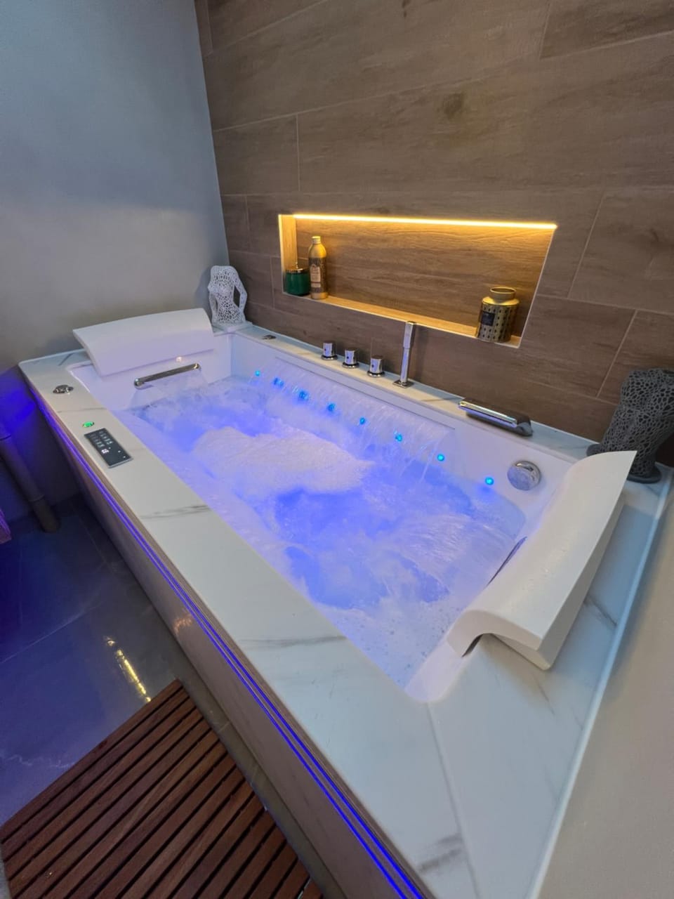 Hot Tub, Hot Tub, Bathroom, Spa and wellness centre/facilities, Bath