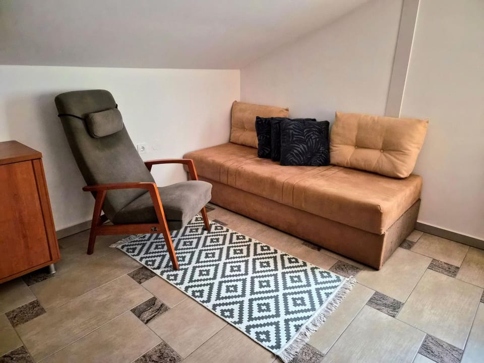 Living room, Seating area, Dining area, Time of day