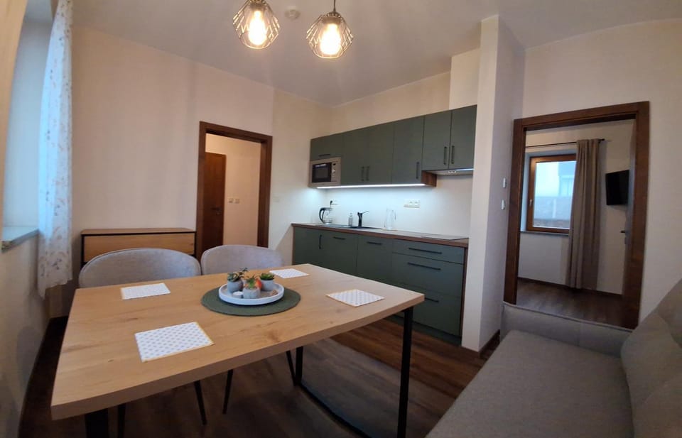Apartmány pod Štěpánkou Apartment in Lower Silesian Voivodeship