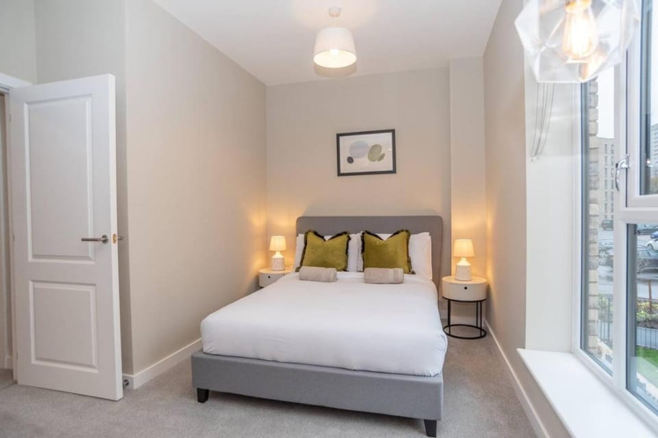 Belgrave Village, Patio, Parking & Gym Access Apartment in Birmingham