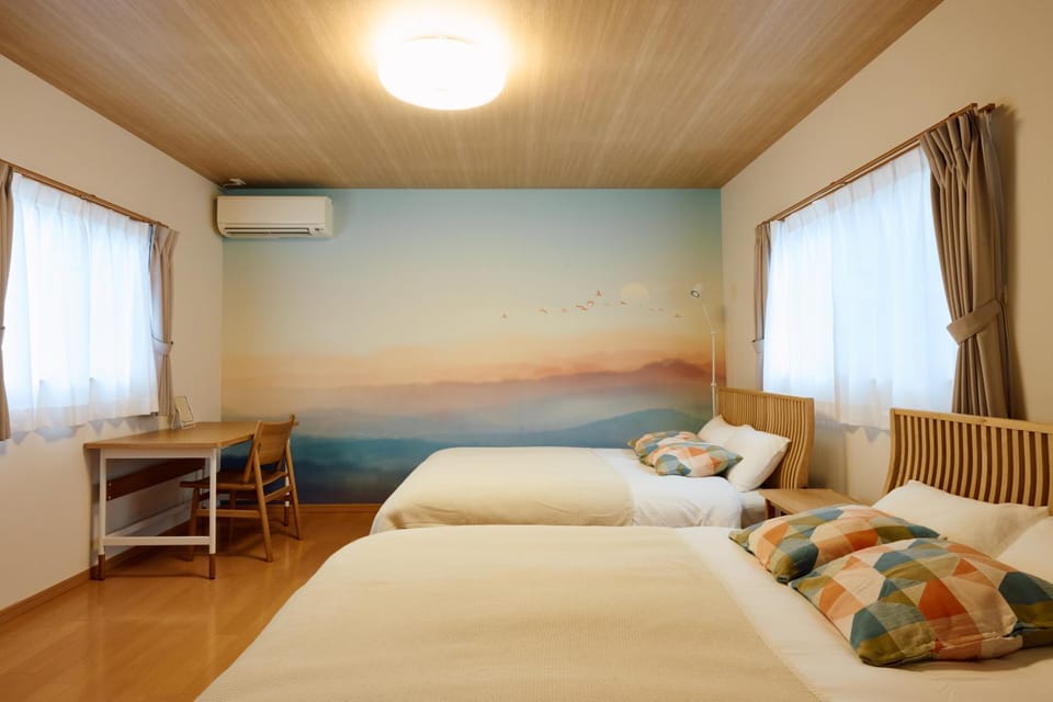 Bed, Bedroom, air conditioner