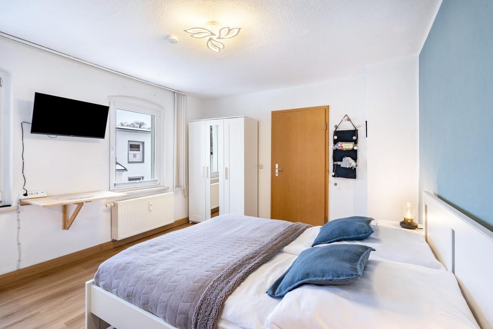 Living room, Bedroom