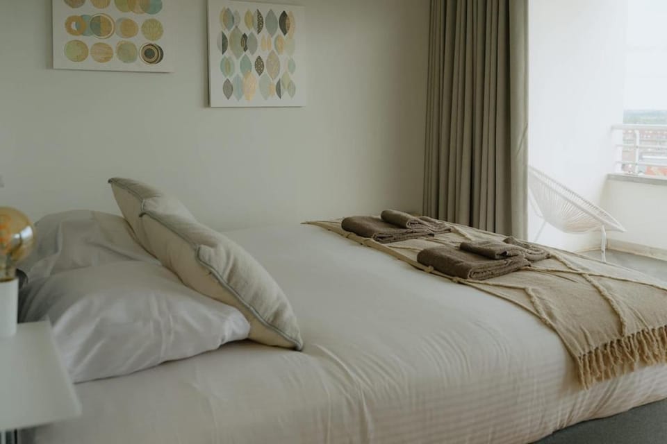 Stylish Stay with Stunning Ocean Views Apartment in Flanders