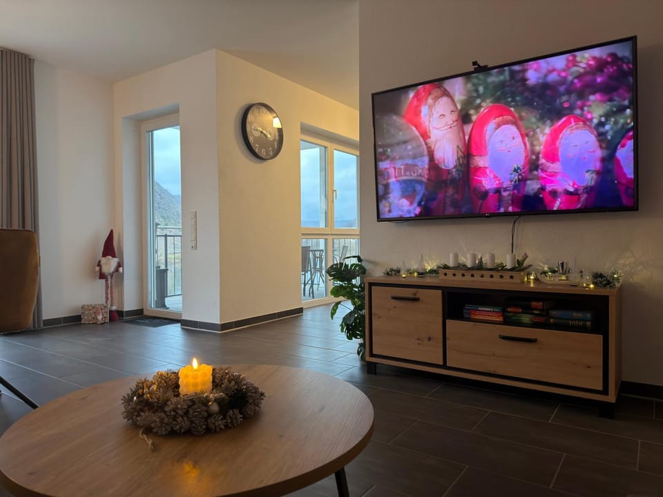 TV and multimedia, Living room