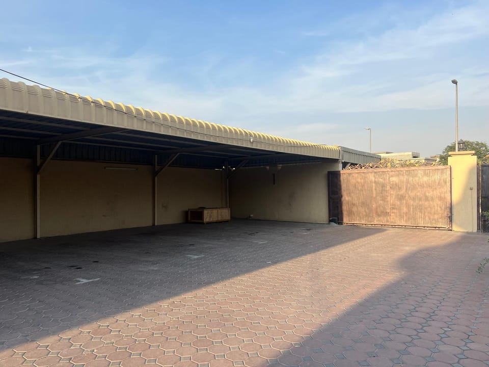 doge villa 1 Vacation rental in Dubai