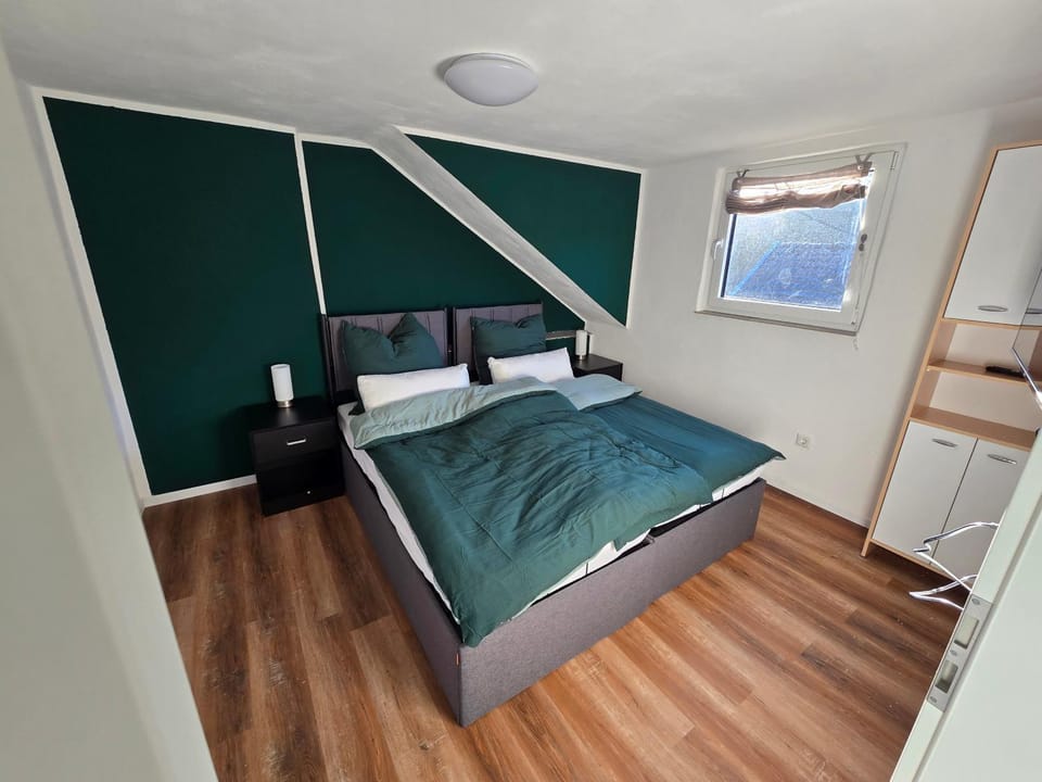 GreenHell Stays - Nürburgring House in Ahrweiler