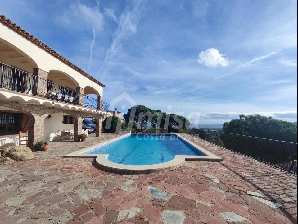 Villa Daisy House in Baix Empordà